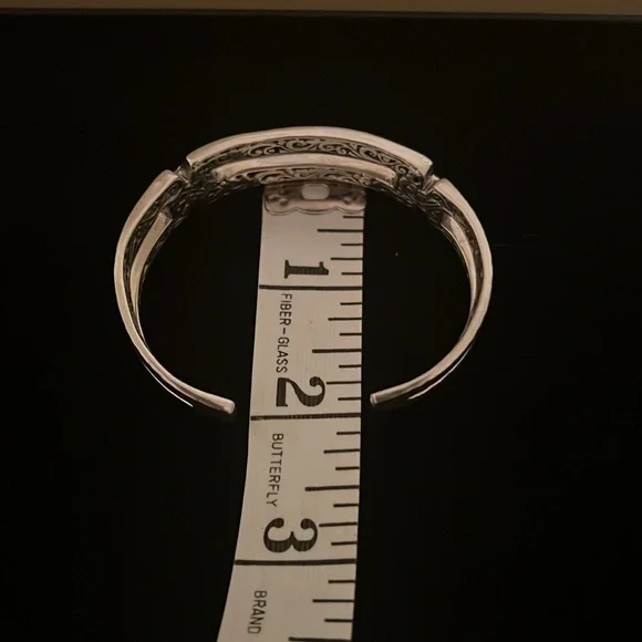 Luxury Artisan of Bali Oval Cuff. Crafted of solid sterling silver.